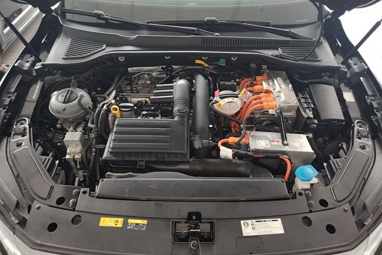 Used Volkswagen Passat New Energy 2023 430 PHEV Hybrid Elite Edition Engine Bay