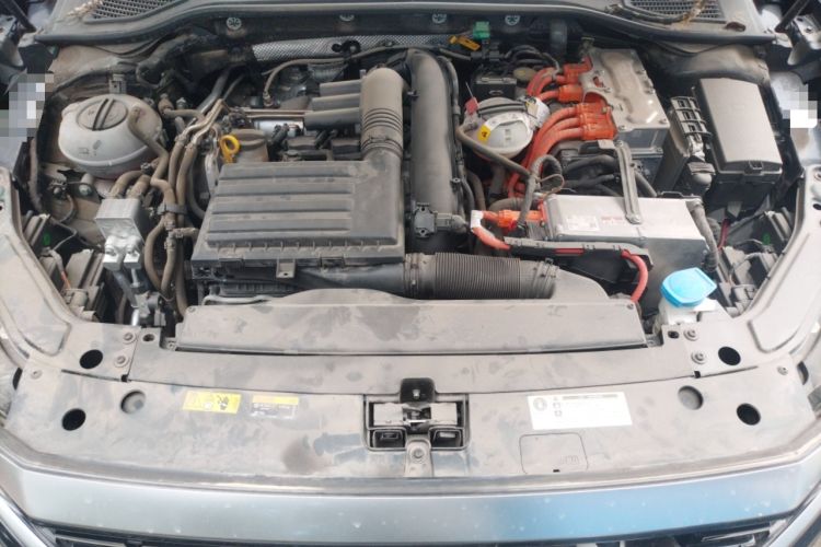 Used Volkswagen Passat New Energy 2023 430 PHEV Hybrid Luxury Edition Engine Bay