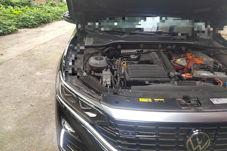 Used Volkswagen Passat New Energy 2023 430 PHEV Hybrid Luxury Edition Engine Bay Right