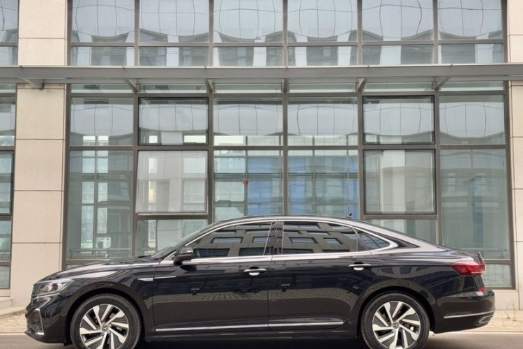 Used Volkswagen Passat New Energy 2023 430 PHEV Hybrid Elite Edition Exterior 1