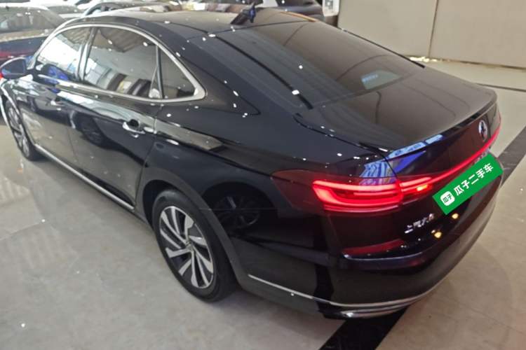 Used Volkswagen Passat New Energy 2023 430 PHEV Hybrid Luxury Edition Exterior 2