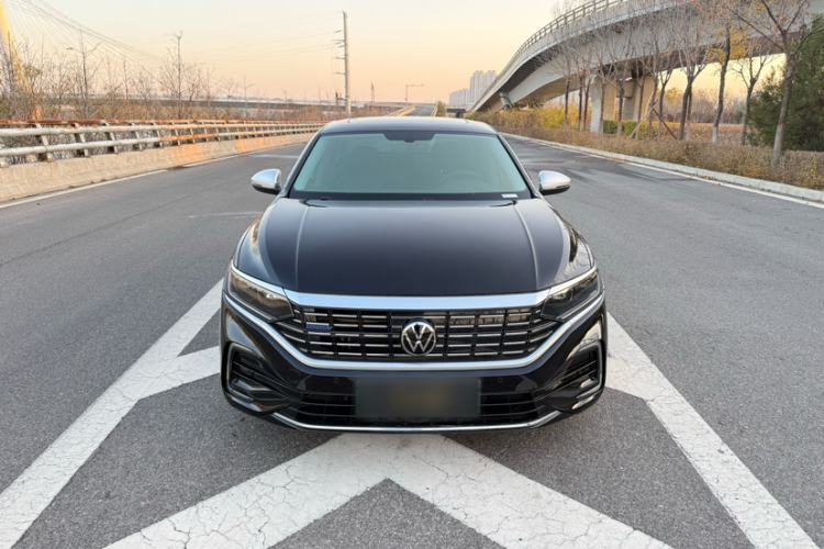 Used Volkswagen Passat New Energy 2023 430 PHEV Hybrid Elite Edition Exterior 5