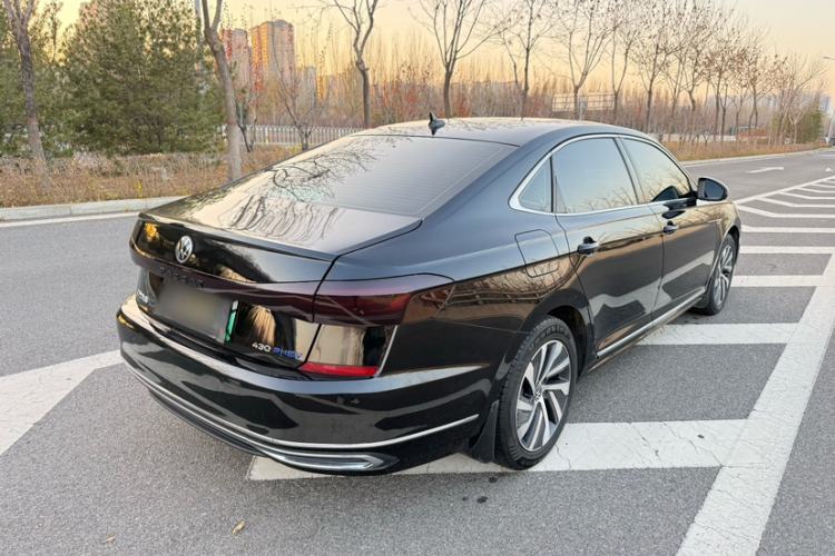 Used Volkswagen Passat New Energy 2023 430 PHEV Hybrid Elite Edition Exterior 9