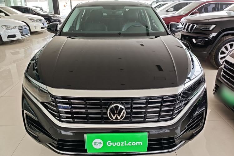 Used Volkswagen Passat New Energy 2023 430 PHEV Hybrid Elite Edition Front