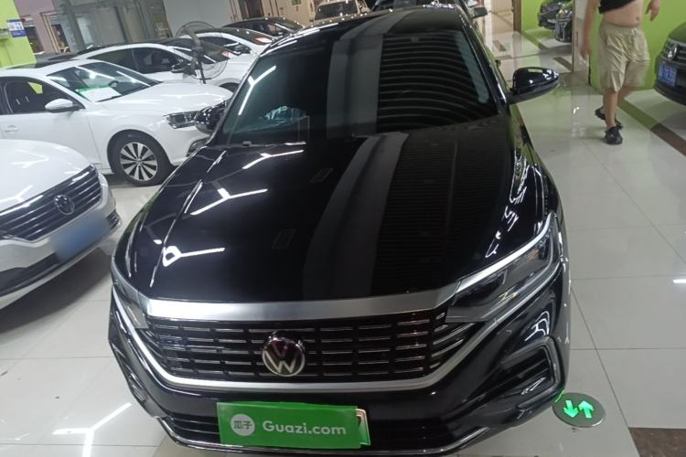 Used Volkswagen Passat New Energy 2023 430 PHEV Hybrid Elite Edition Front