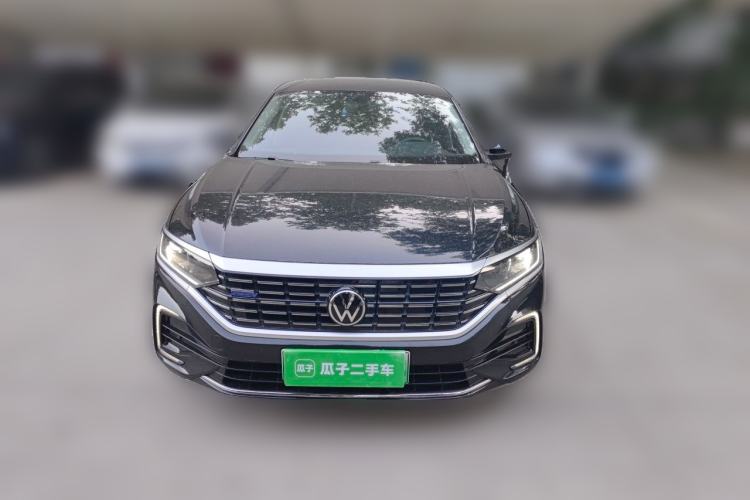Used Volkswagen Passat New Energy 2023 430 PHEV Hybrid Elite Edition Front