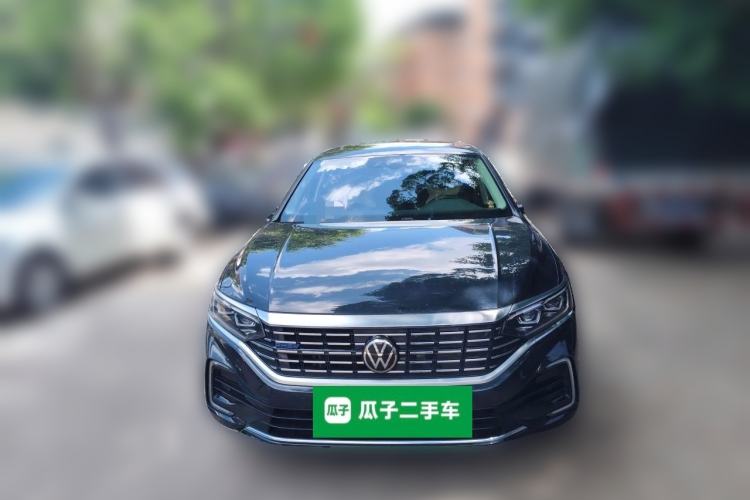 Used Volkswagen Passat New Energy 2023 430 PHEV Hybrid Luxury Edition Front