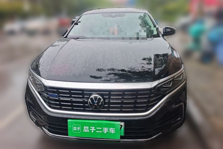 Used Volkswagen Passat New Energy 2023 430 PHEV Hybrid Luxury Edition Front