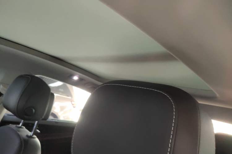 Used Volkswagen Passat New Energy 2023 430 PHEV Hybrid Luxury Edition Headliner