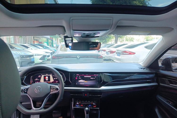 Used Volkswagen Passat New Energy 2023 430 PHEV Hybrid Luxury Edition Headliner