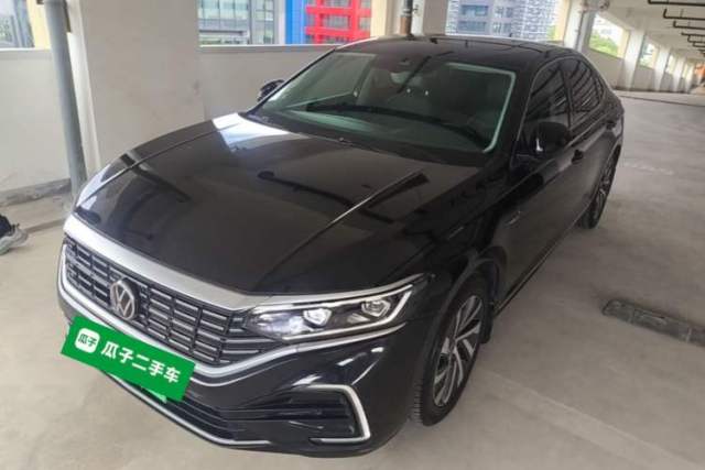 Ojetý Volkswagen Passat New Energy 2023 430 PHEV Hybrid Luxury Edition