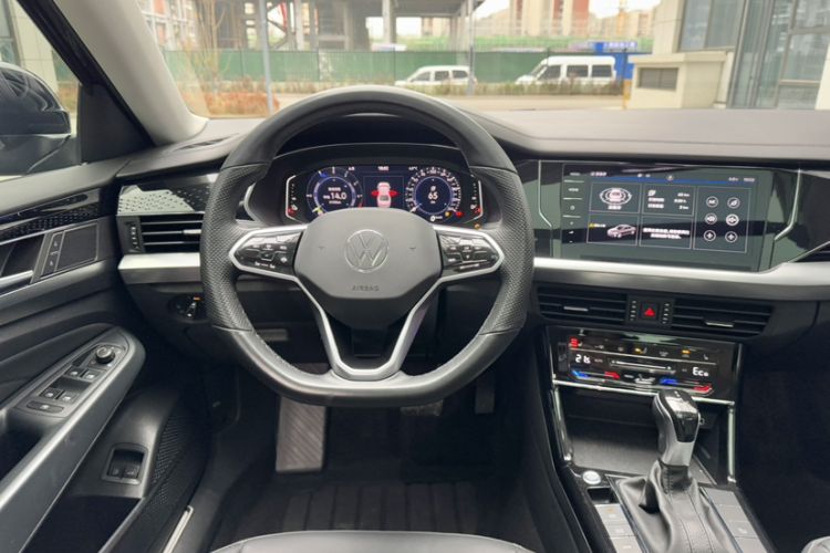 Used Volkswagen Passat New Energy 2023 430 PHEV Hybrid Elite Edition Interior 2