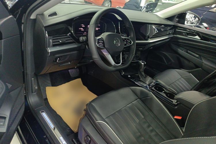 Used Volkswagen Passat New Energy 2023 430 PHEV Hybrid Elite Edition Interior 2