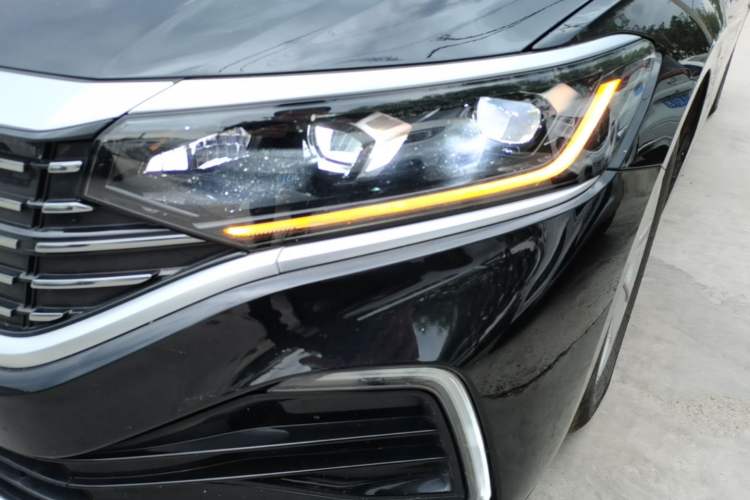 Used Volkswagen Passat New Energy 2023 430 PHEV Hybrid Luxury Edition Left Front Headlight