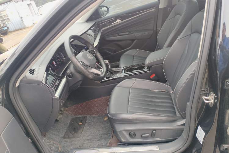 Used Volkswagen Passat New Energy 2023 430 PHEV Hybrid Elite Edition Left Front Seat
