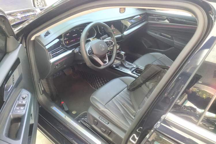 Used Volkswagen Passat New Energy 2023 430 PHEV Hybrid Luxury Edition Left Front Seat