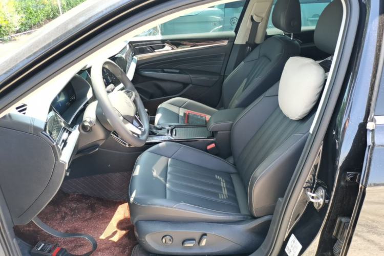 Used Volkswagen Passat New Energy 2023 430 PHEV Hybrid Elite Edition Left Front Seat