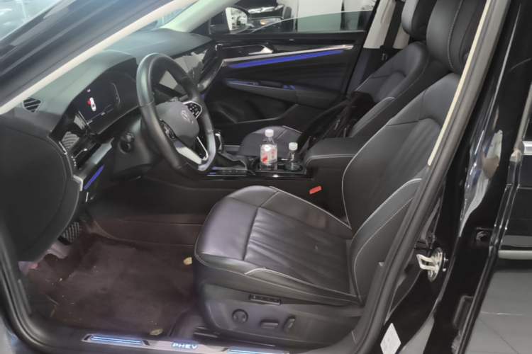 Used Volkswagen Passat New Energy 2023 430 PHEV Hybrid Luxury Edition Left Front Seat
