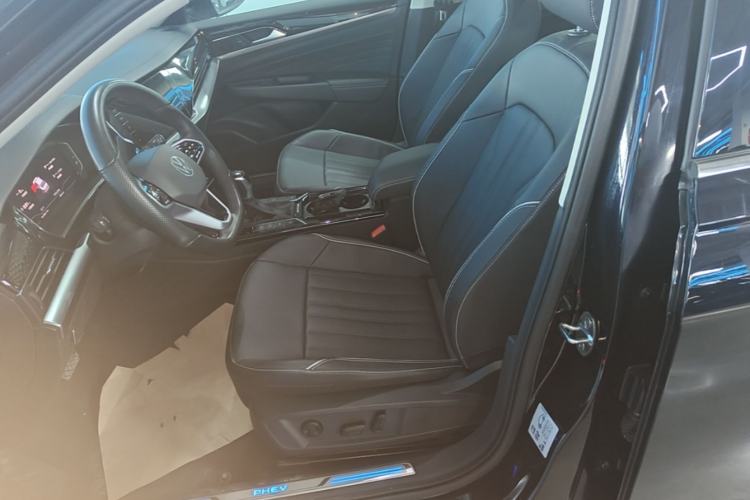 Used Volkswagen Passat New Energy 2023 430 PHEV Hybrid Elite Edition Left Front Seat