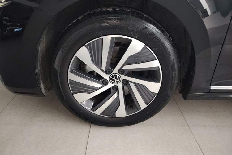 Used Volkswagen Passat New Energy 2023 430 PHEV Hybrid Elite Edition Left Front Wheel Hub