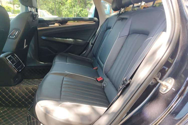 Used Volkswagen Passat New Energy 2023 430 PHEV Hybrid Elite Edition Left Rear Seat