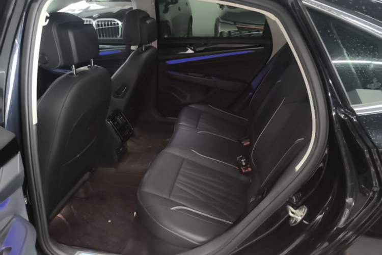 Used Volkswagen Passat New Energy 2023 430 PHEV Hybrid Luxury Edition Left Rear Seat