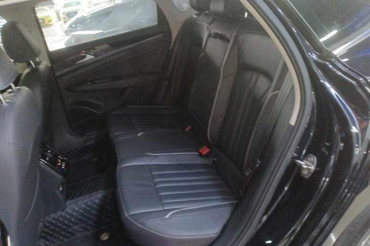 Used Volkswagen Passat New Energy 2023 430 PHEV Hybrid Elite Edition Left Rear Seat
