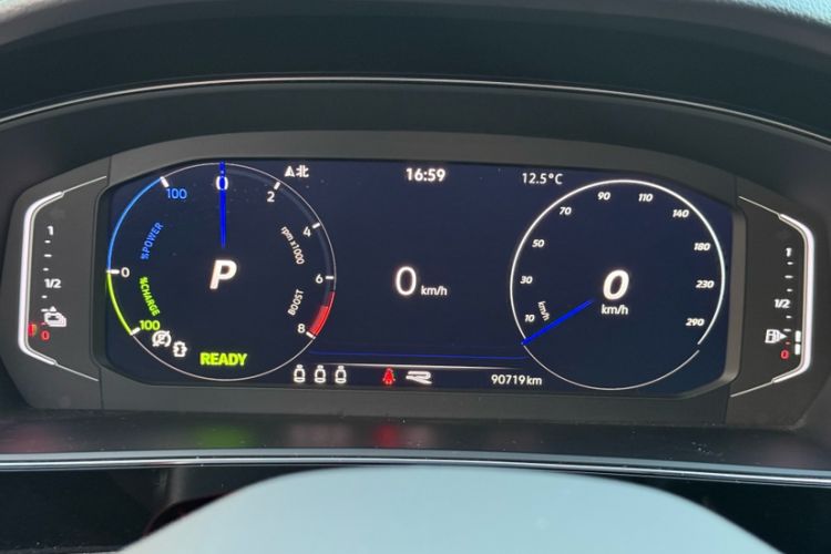 Used Volkswagen Passat New Energy 2023 430 PHEV Hybrid Elite Edition Odometer Close Up
