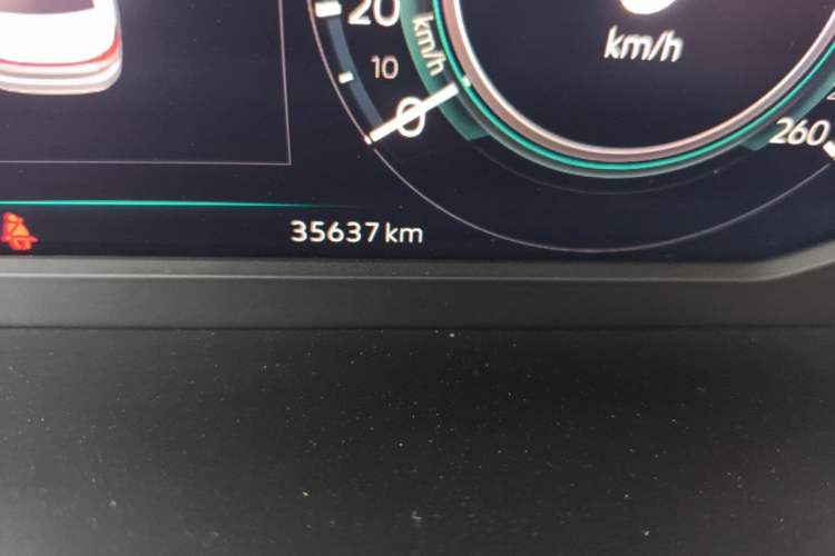 Used Volkswagen Passat New Energy 2023 430 PHEV Hybrid Luxury Edition Odometer Close Up