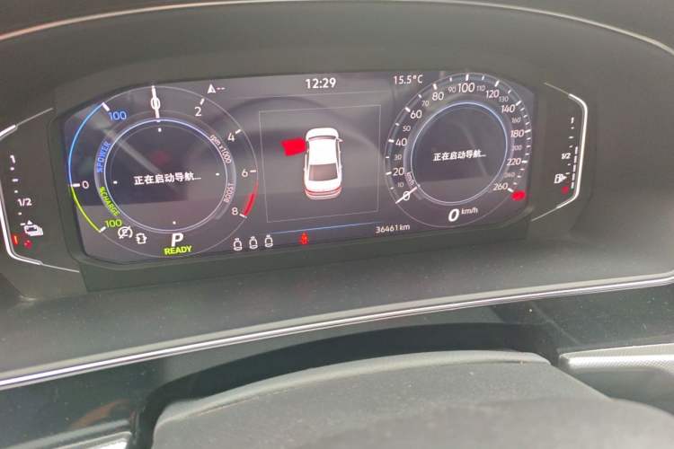 Used Volkswagen Passat New Energy 2023 430 PHEV Hybrid Luxury Edition Odometer Close Up