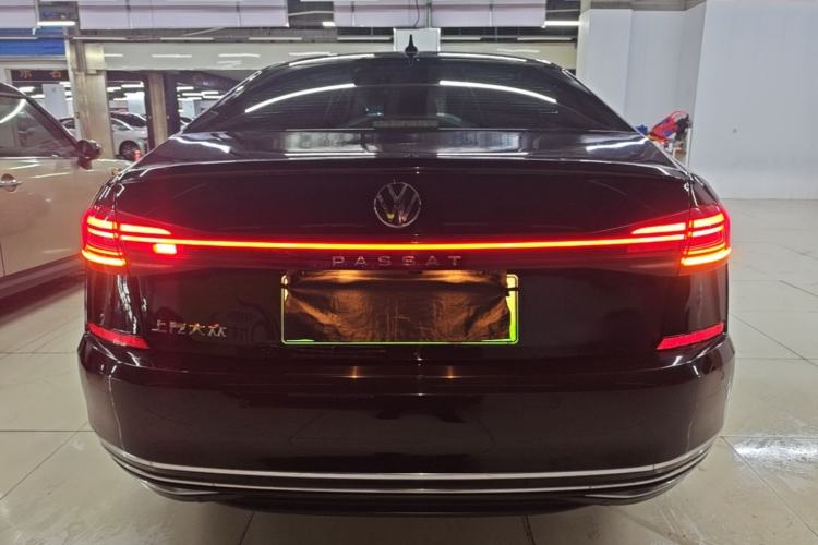 Used Volkswagen Passat New Energy 2023 430 PHEV Hybrid Elite Edition Rear