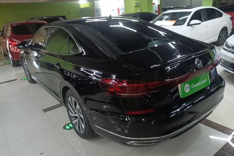 Used Volkswagen Passat New Energy 2023 430 PHEV Hybrid Elite Edition Rear Left 45 Deg