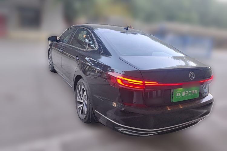 Used Volkswagen Passat New Energy 2023 430 PHEV Hybrid Elite Edition Rear Left 45 Deg