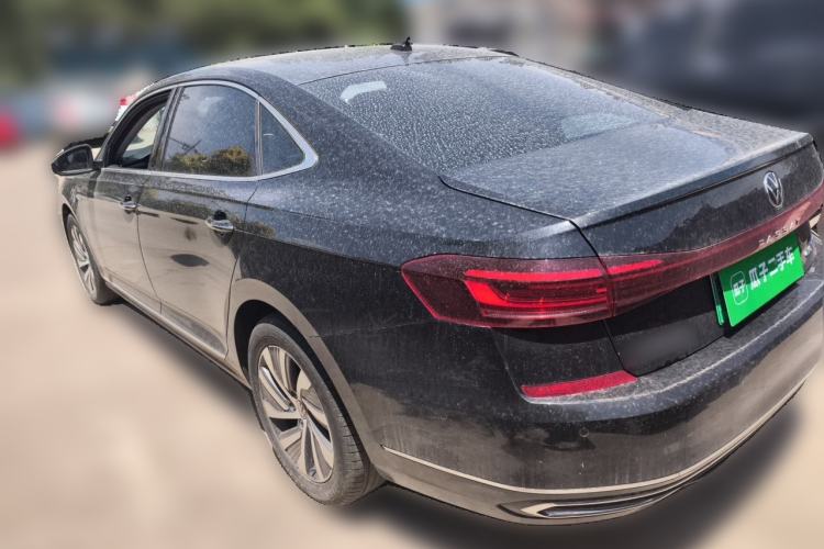 Used Volkswagen Passat New Energy 2023 430 PHEV Hybrid Luxury Edition Rear Left 45 Deg