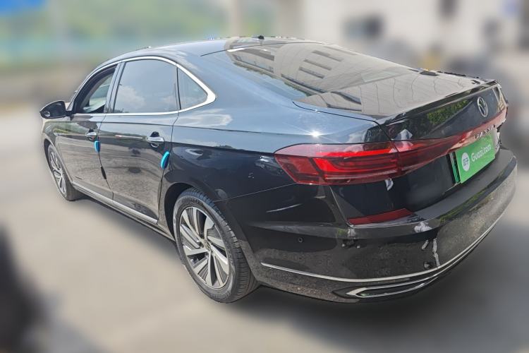 Used Volkswagen Passat New Energy 2023 430 PHEV Hybrid Luxury Edition Rear Left 45 Deg