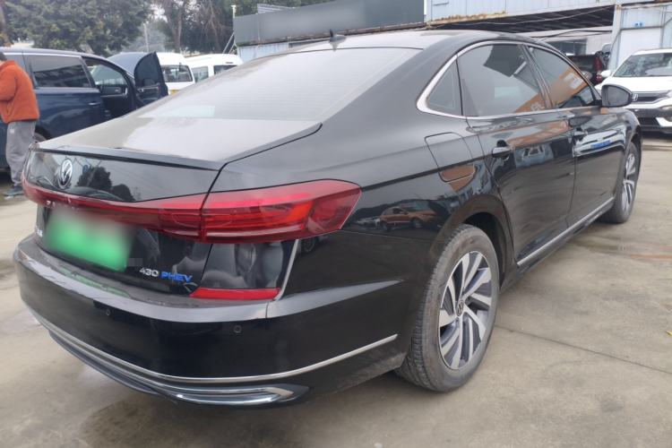 Used Volkswagen Passat New Energy 2023 430 PHEV Hybrid Elite Edition Rear Right 45 Deg