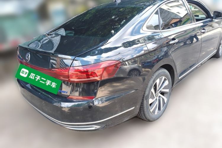 Used Volkswagen Passat New Energy 2023 430 PHEV Hybrid Luxury Edition Rear Right 45 Deg