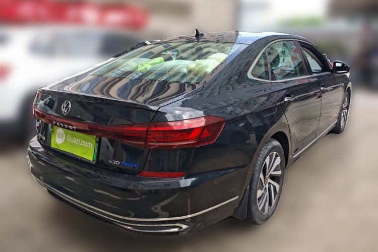 Used Volkswagen Passat New Energy 2023 430 PHEV Hybrid Luxury Edition Rear Right 45 Deg