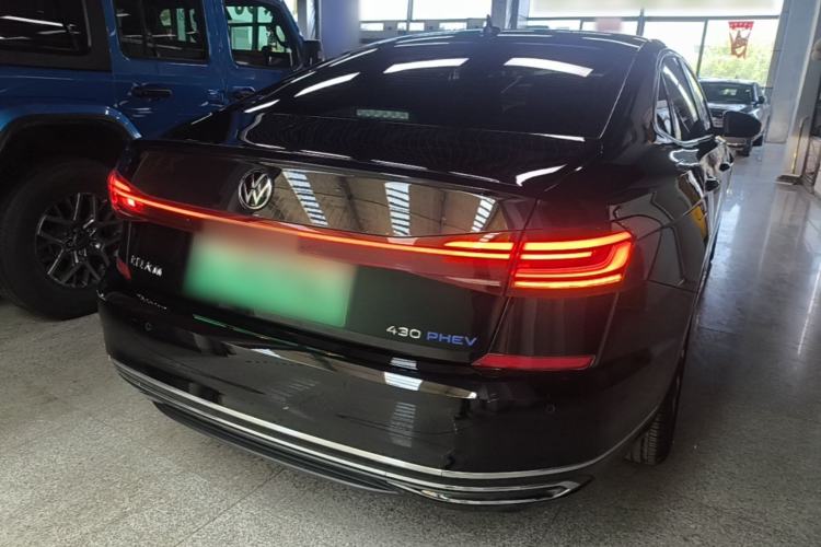Used Volkswagen Passat New Energy 2023 430 PHEV Hybrid Elite Edition Rear Right 45 Deg