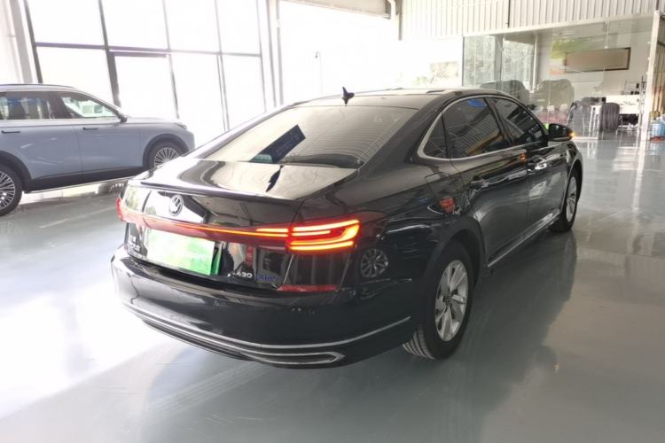Used Volkswagen Passat New Energy 2023 430 PHEV Hybrid Elite Edition Rear Right 45 Deg