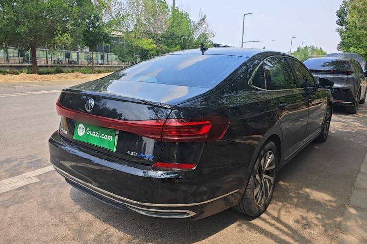 Used Volkswagen Passat New Energy 2023 430 PHEV Hybrid Elite Edition Rear Right 45 Deg