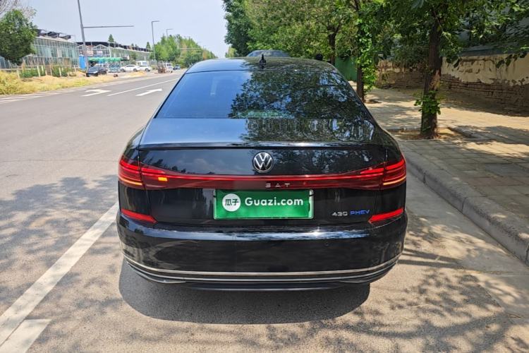 Used Volkswagen Passat New Energy 2023 430 PHEV Hybrid Elite Edition Rear