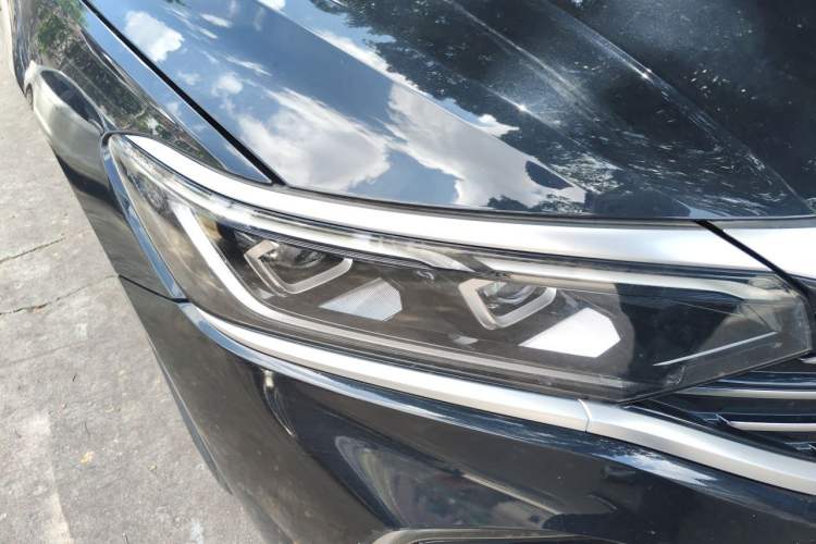 Used Volkswagen Passat New Energy 2023 430 PHEV Hybrid Luxury Edition Right Front Headlight