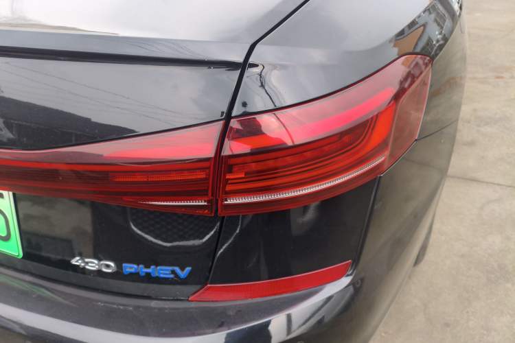 Used Volkswagen Passat New Energy 2023 430 PHEV Hybrid Elite Edition Right Rear Taillight