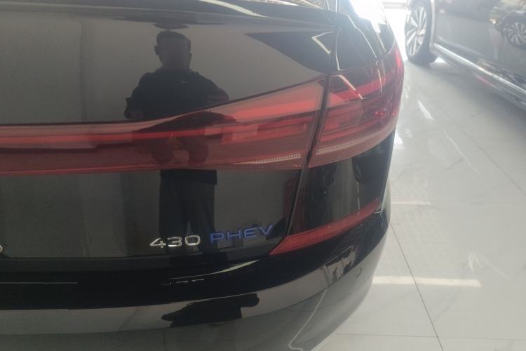Used Volkswagen Passat New Energy 2023 430 PHEV Hybrid Luxury Edition Right Rear Taillight