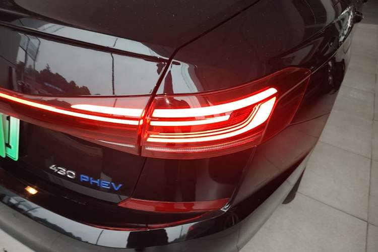 Used Volkswagen Passat New Energy 2023 430 PHEV Hybrid Elite Edition Right Rear Taillight