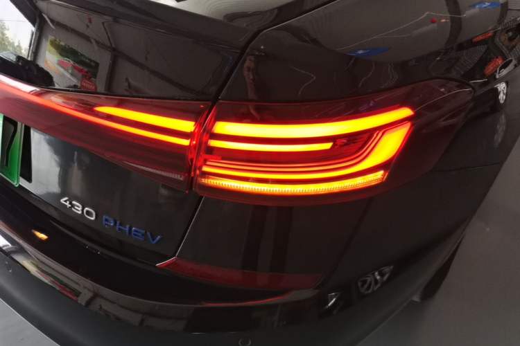 Used Volkswagen Passat New Energy 2023 430 PHEV Hybrid Elite Edition Right Rear Taillight
