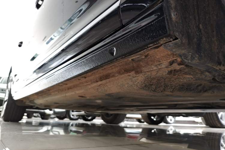 Used Volkswagen Passat New Energy 2023 430 PHEV Hybrid Elite Edition Right Side Sill
