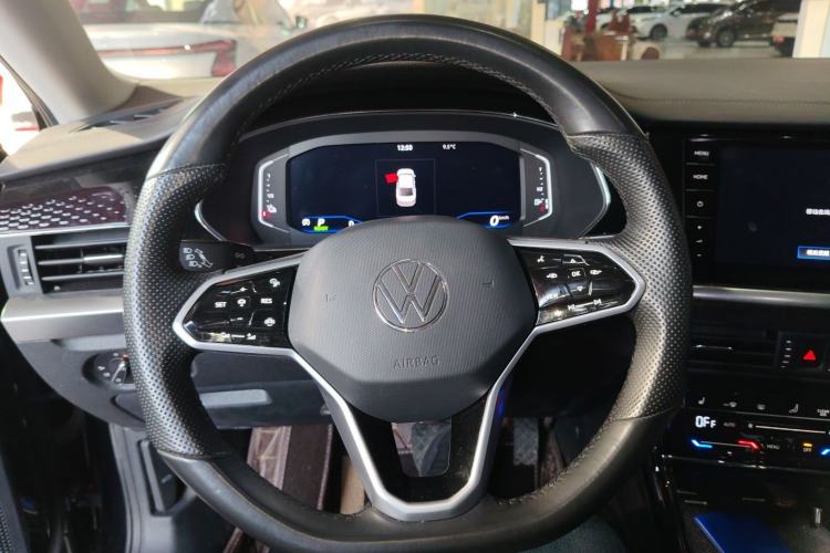 Used Volkswagen Passat New Energy 2023 430 PHEV Hybrid Elite Edition Steering Wheel