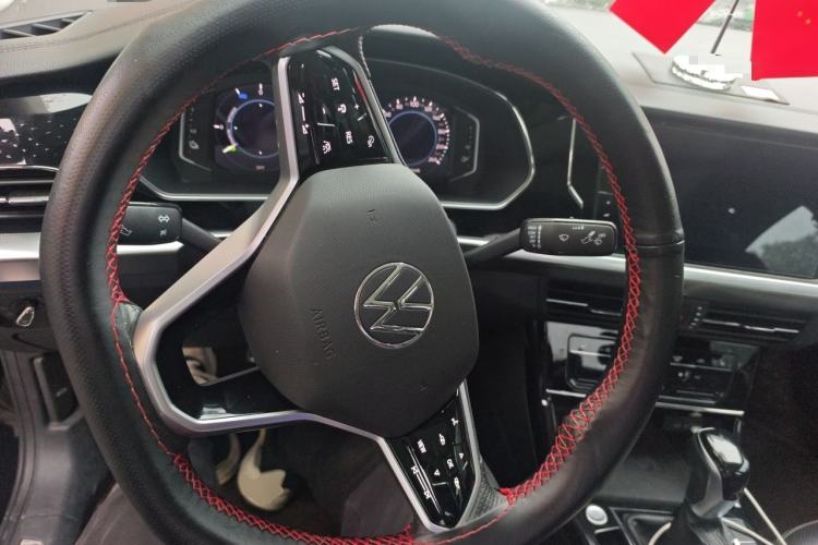 Used Volkswagen Passat New Energy 2023 430 PHEV Hybrid Luxury Edition Steering Wheel